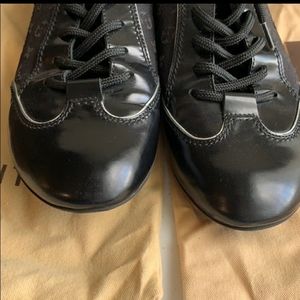 Lpuis vuitton sneakers